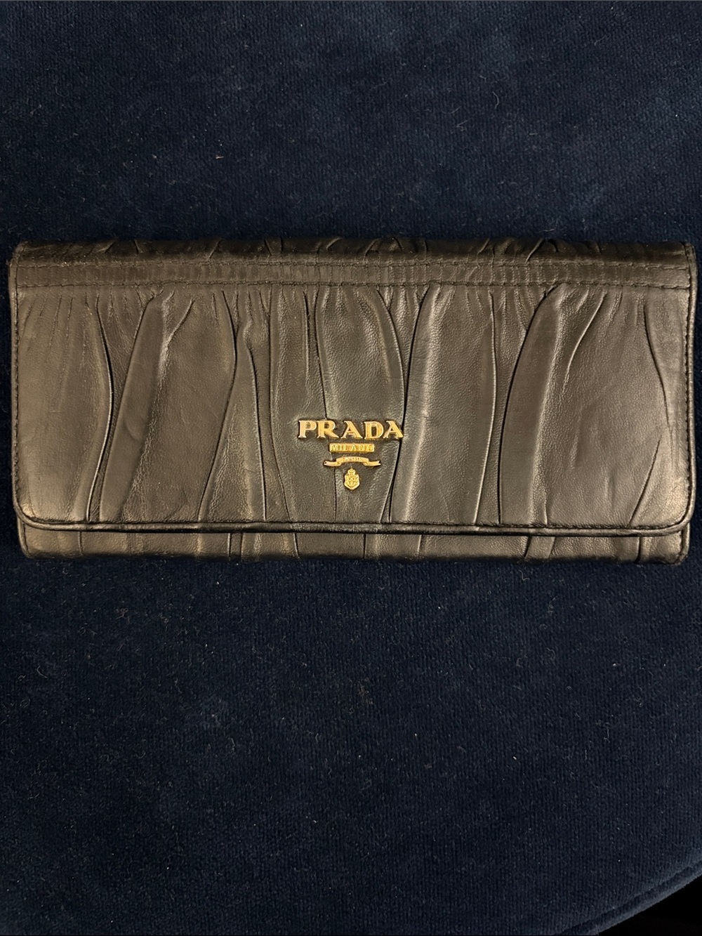 Prada Nappa Gaufre Black Ruched Leather Long Wallet with COA - Picture 2 of 8